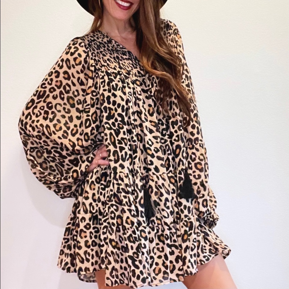 ⭐️Leopard Print Babydoll Dress